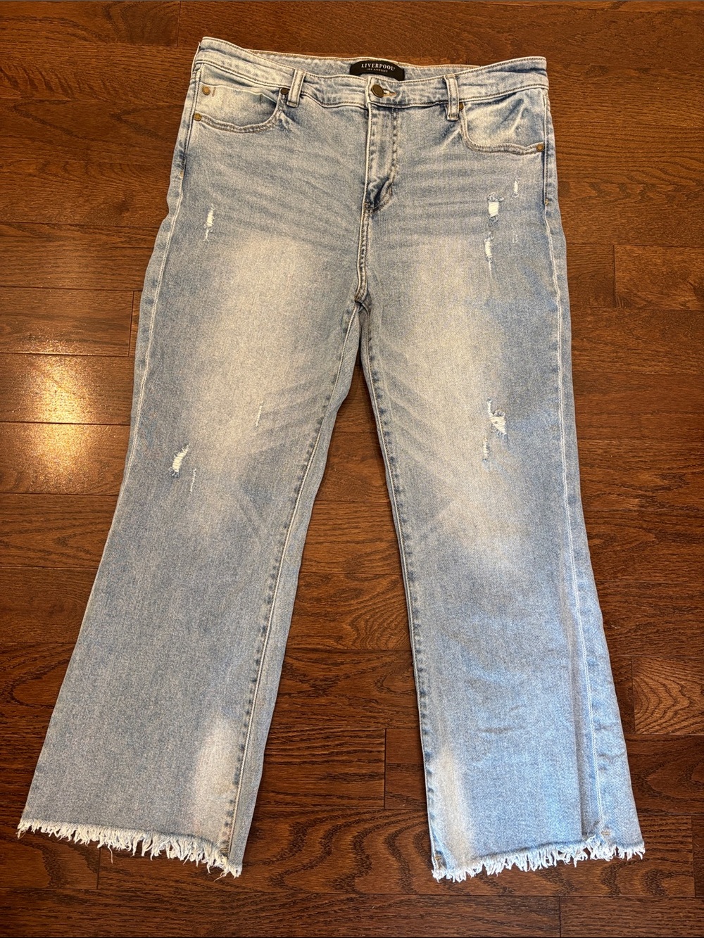 Liverpool Light Wash Distressed Straight-Leg Cropped Jeans
